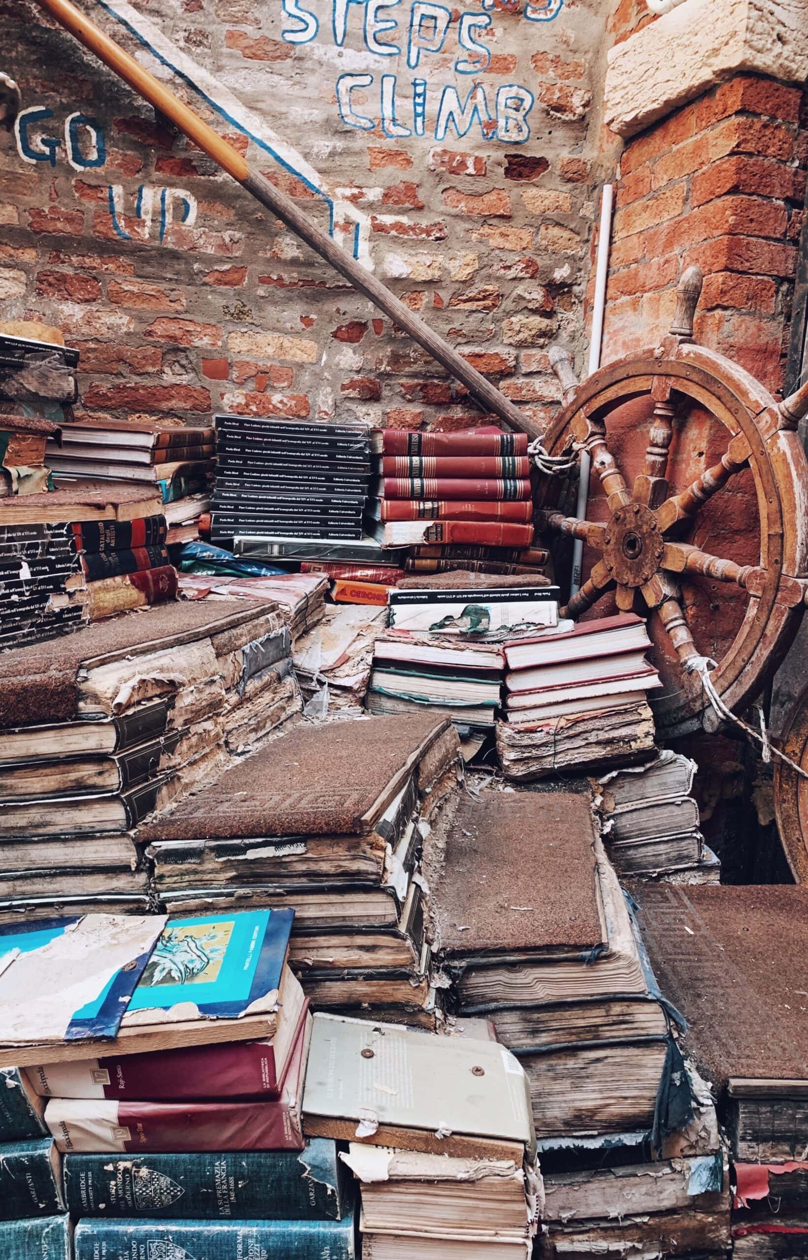 Book Town in Europa: viaggio tra i borghi del libro e i loro paesaggi