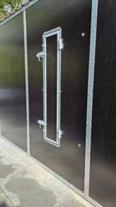 futterluke zur rückseite