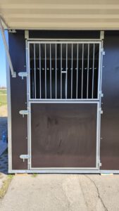 zweilteilige tür holz gitter