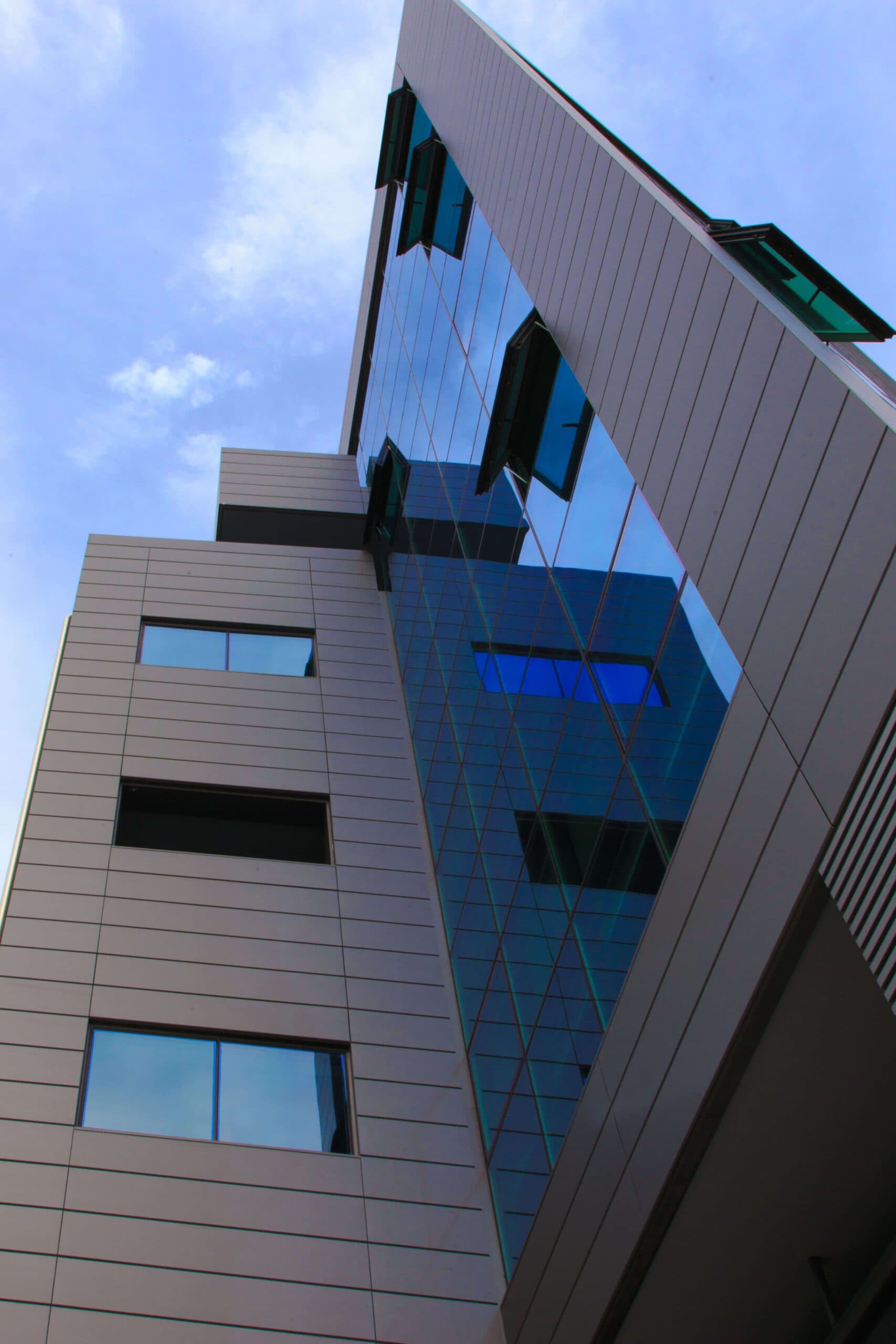 23. N1 -Steel Buildings_Newropublic_7873