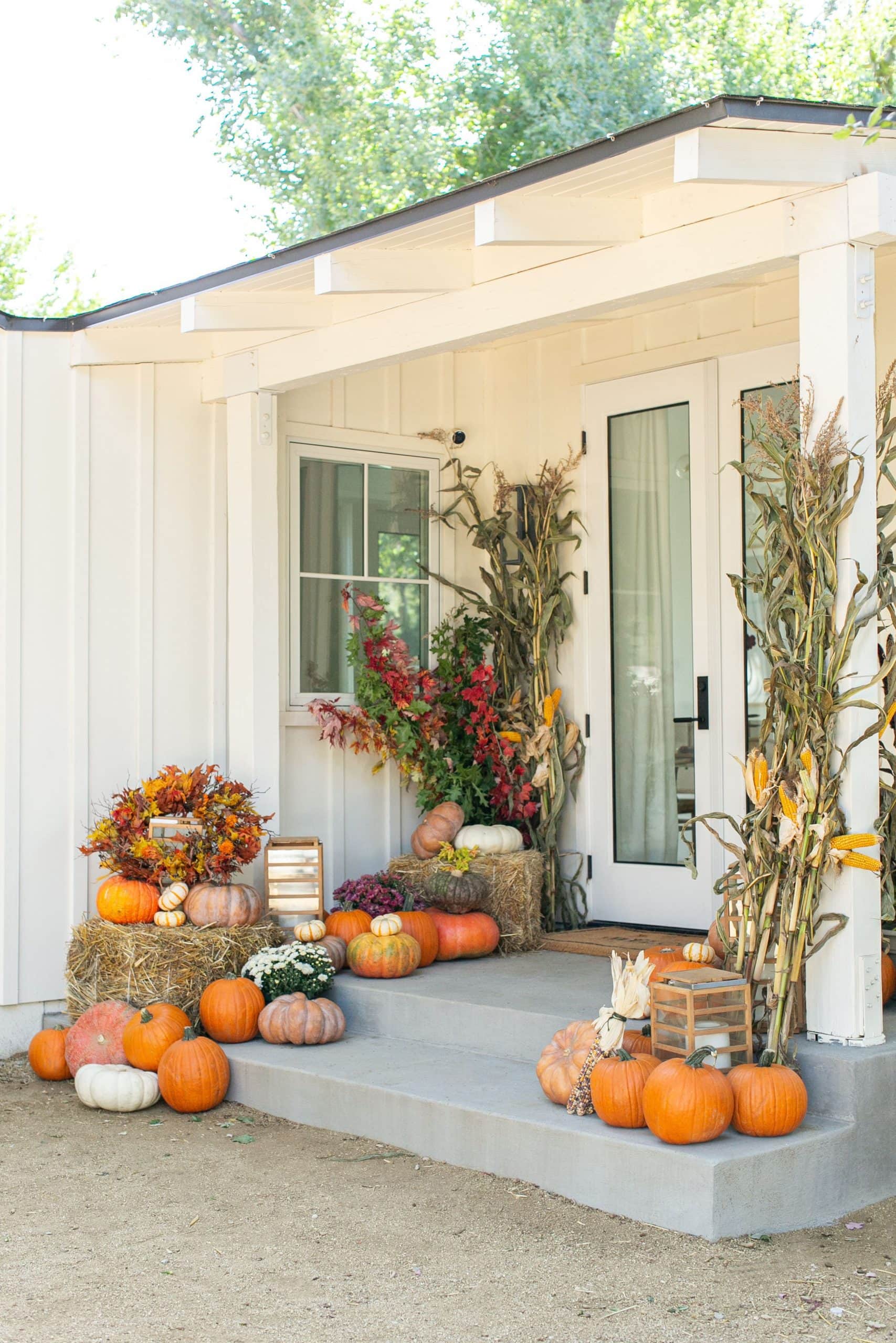 22-Enchanting-Fall-Porch-Decor-Ideas-To-Try-This-Year_12-scaled 22-Enchanting-Fall-Porch-Decor-Ideas-To-Try-This-Year_12-scaled 22 Enchanting Fall Porch Decor Ideas To Try This Year_12 fall porch decor ideas 22 Enchanting Fall Porch Decor Ideas To Try This Year 22 Enchanting Fall Porch Decor Ideas To Try This Year 12 scaled