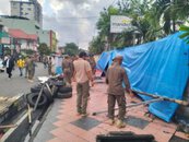 Pemkot Makassar Kembalikan Fungsi Trotoar dengan Pendekatan Humanis