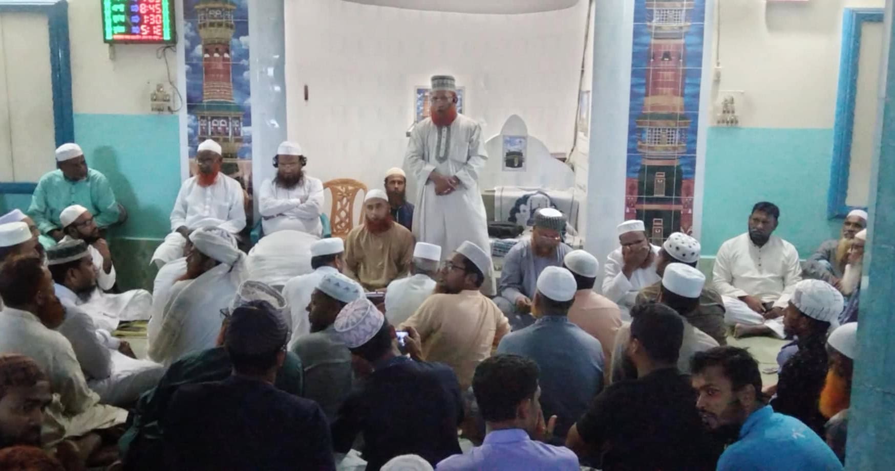 কুষ্টিয়ার মিরপুরে ধর্মীয় অপব্যাখাকারী আমিরুলের বিরুদ্ধে ঈমান আকিদা সংরক্ষণ কমিটি গঠন
