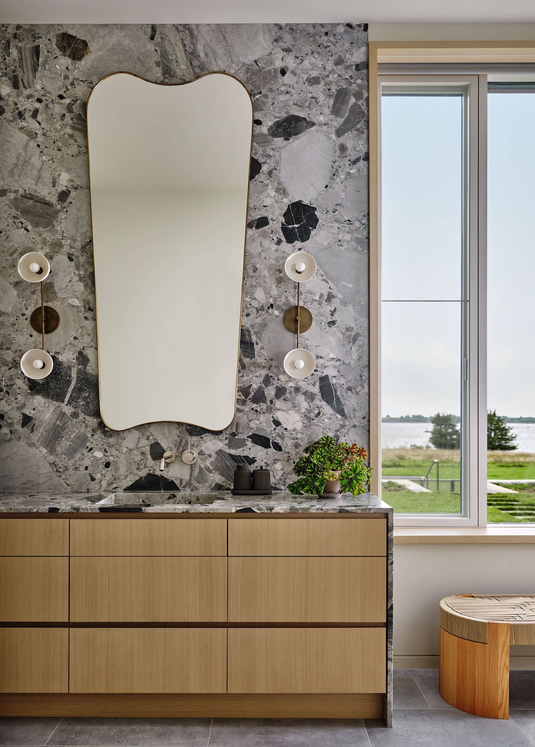 Gilded-Age-Meets-Modern-Age-In-This-Luxury-Home_9 Gilded-Age-Meets-Modern-Age-In-This-Luxury-Home_9 Gilded Age Meets Modern Age In This Luxury Home_9 luxury home Gilded Age Meets Modern Age In This Luxury Home Gilded Age Meets Modern Age In This Luxury Home 9