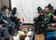 Tingkatkan Pertahanan Siber, Kasum TNI Terima Kunjungan Kepala Staf Digital Intelijen Militer Singapura