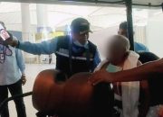 Lewat Video Call, Kapten Eko Tenangkan Jemaah Dimensia