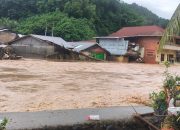 Hujan Lebat dan Tanggul Jebol, Puluhan Rumah di Halbar Terendam Banjir