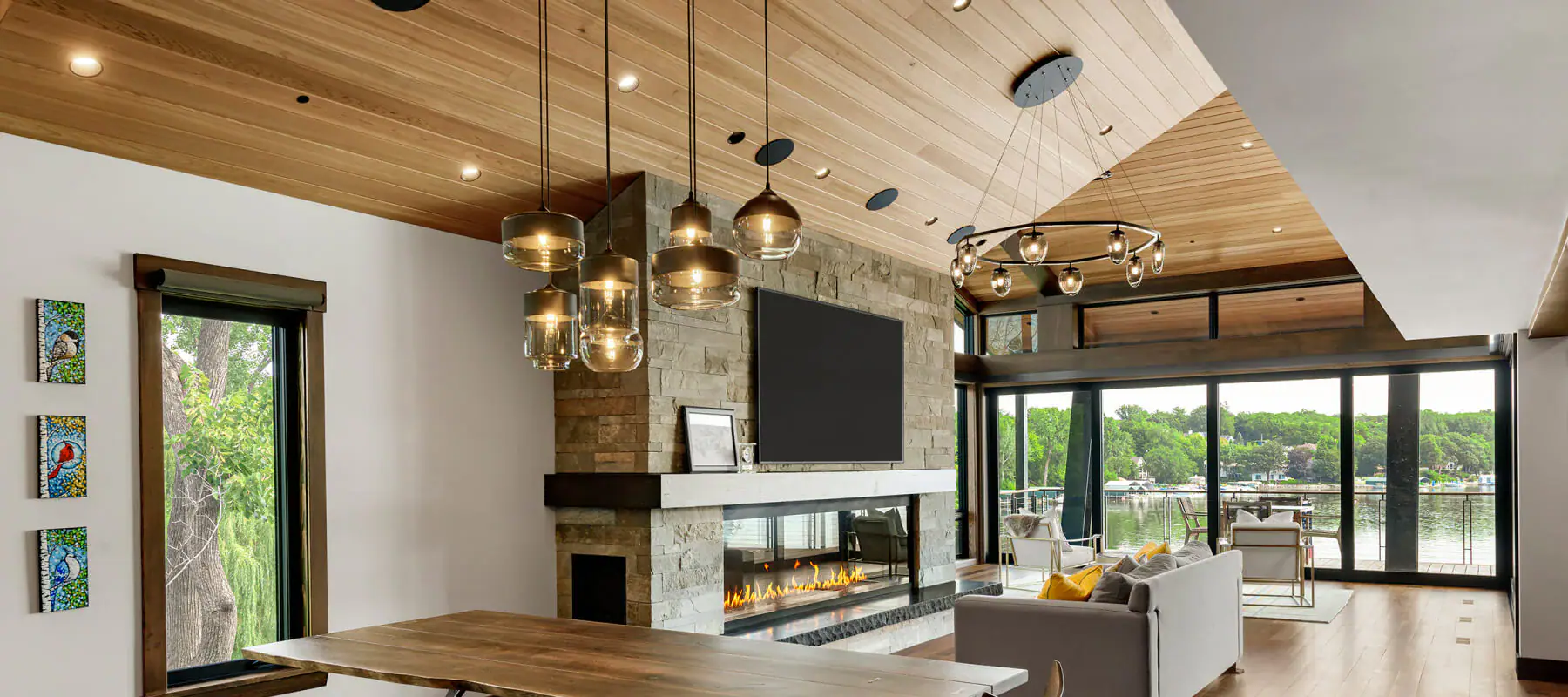 5 Fall Decorating Trends Designers Are Already Following This Year_1 fall decorating trends 5 Fall Decorating Trends Designers Are Already Following This Year 21750 Byron Cir 005 2 hennepin made glass lighting x800