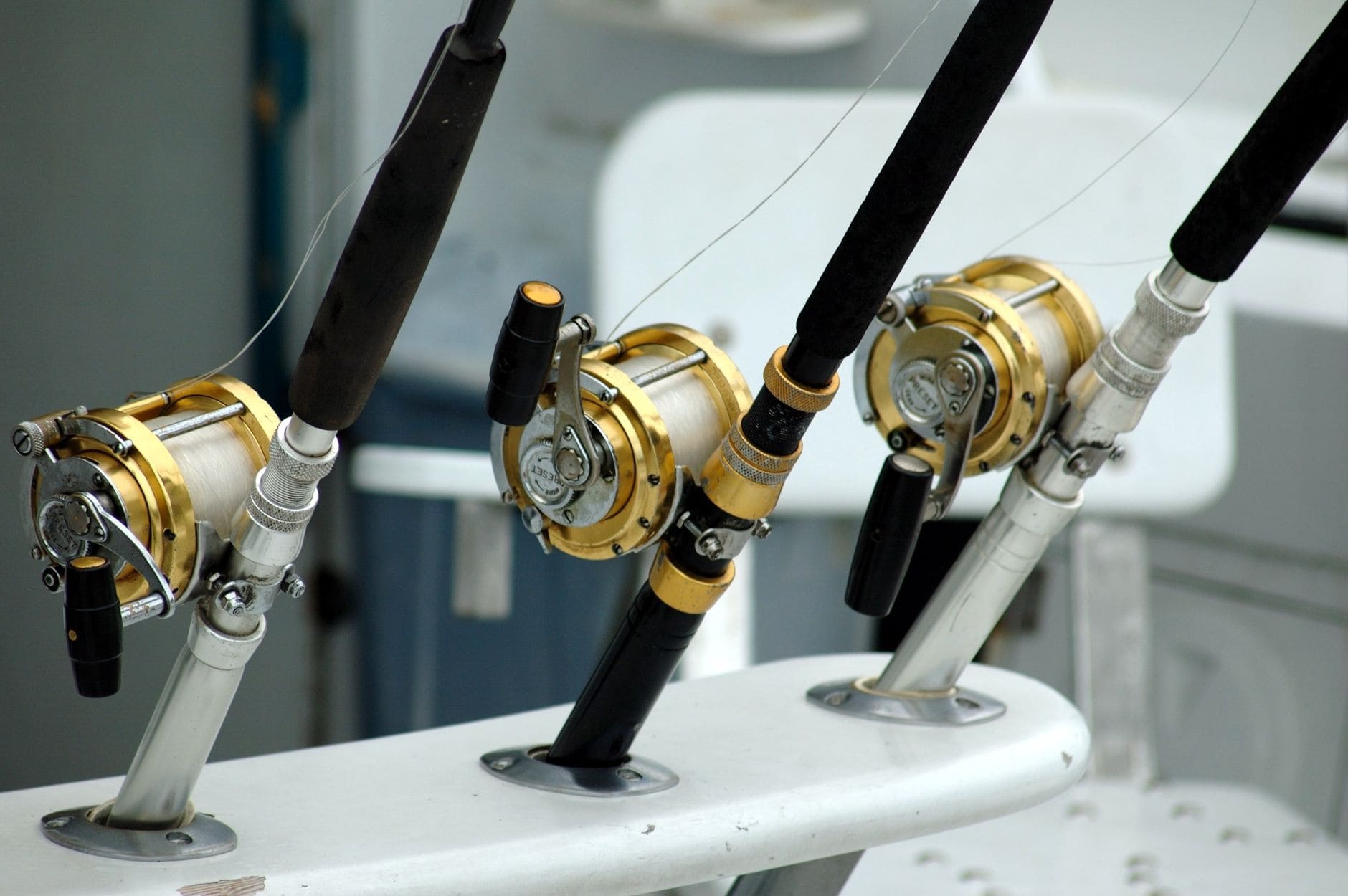 baitcasting reel backlash control