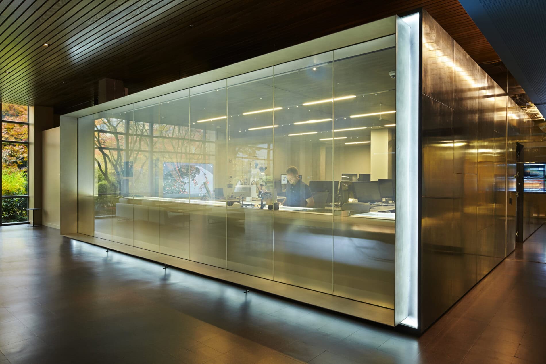 Microsoft Cybercrime Center. Redmond, Washington.
Image license: Olson Kundig Architects, Microsoft, Schuchart, Northwest Woodworks.
© Copyright 2013 Benjamin Benschneider All Rights Reserved. Usage may be arranged by contacting Benjamin Benschneider Photography. Email: bbenschneider@comcast.net or phone: 206-789-5973.