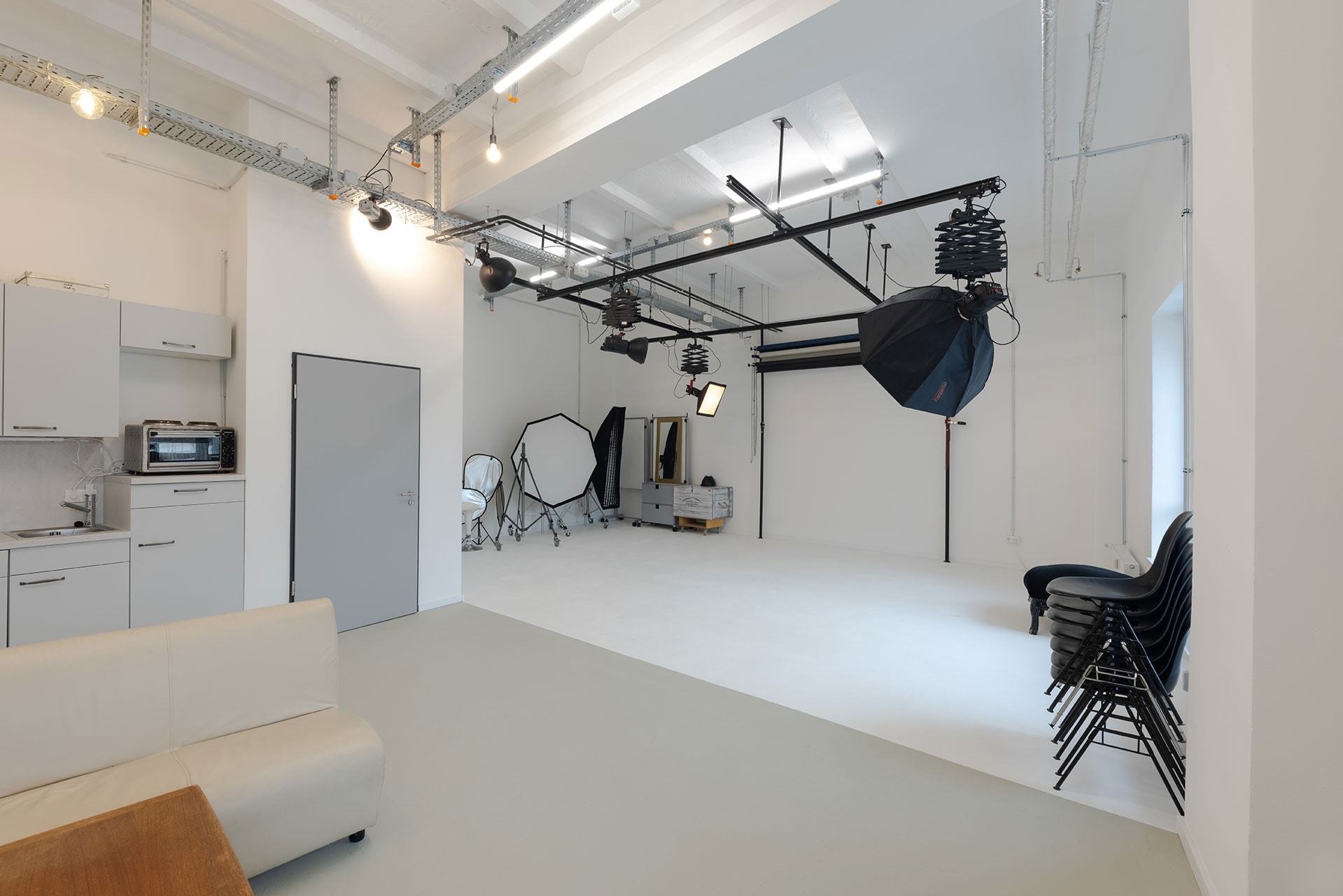 Fotostudio Menasse Gebegzi Fotografie in Köln Deutz