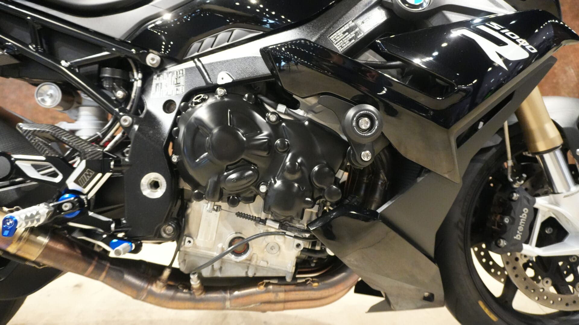 2023 BMW S1000R