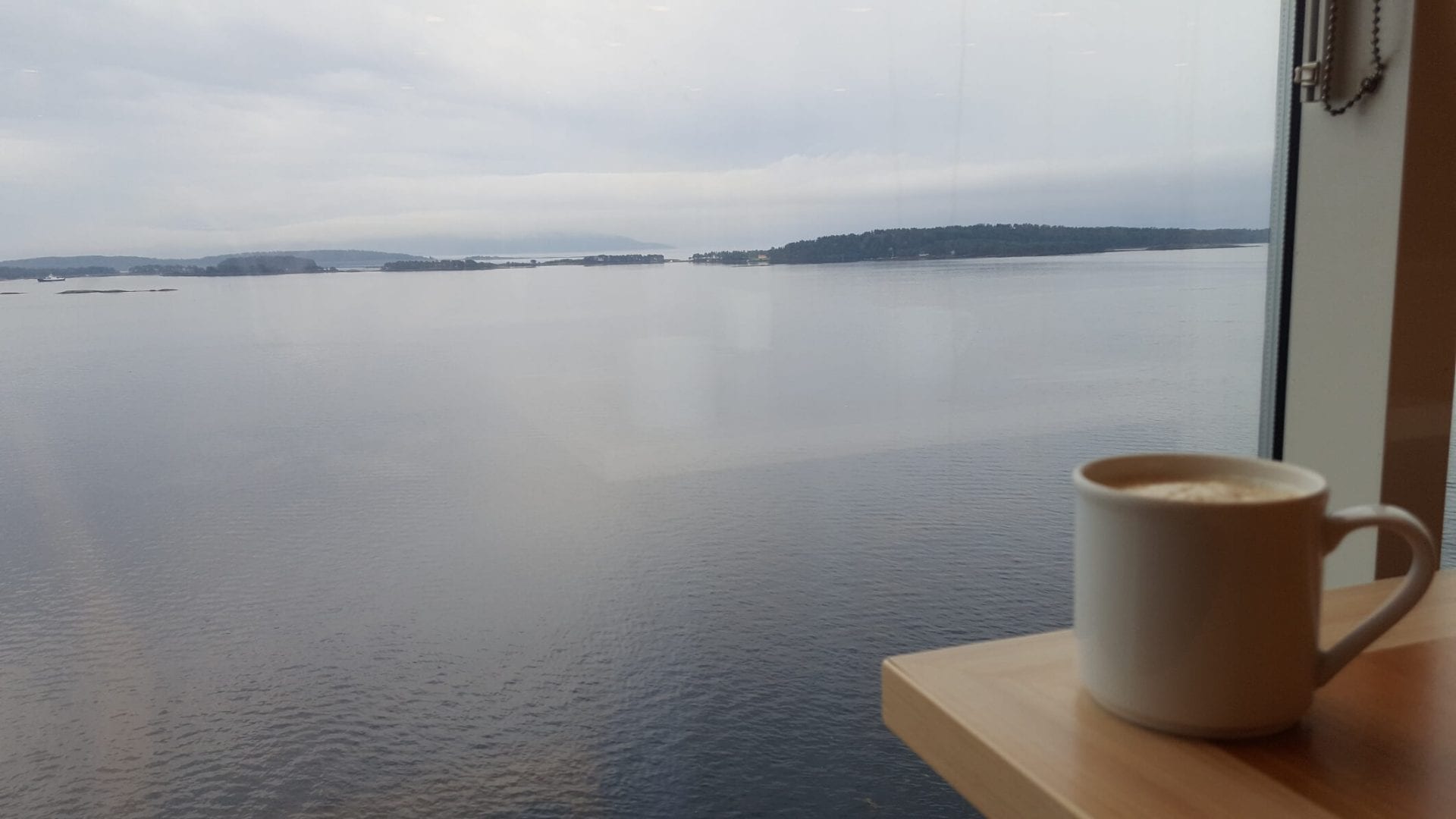 Anckelmannsplatz / Buffet-Restaurant Mein Schiff