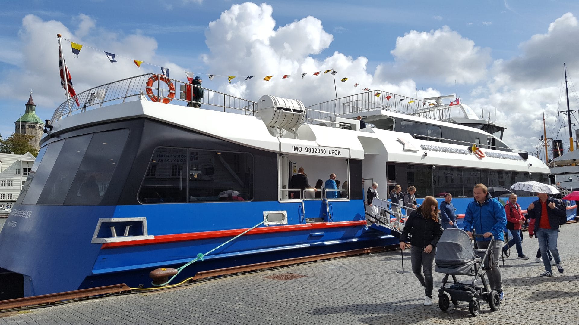 Lysefjord und Preikestolen Bootstour – Stavanger