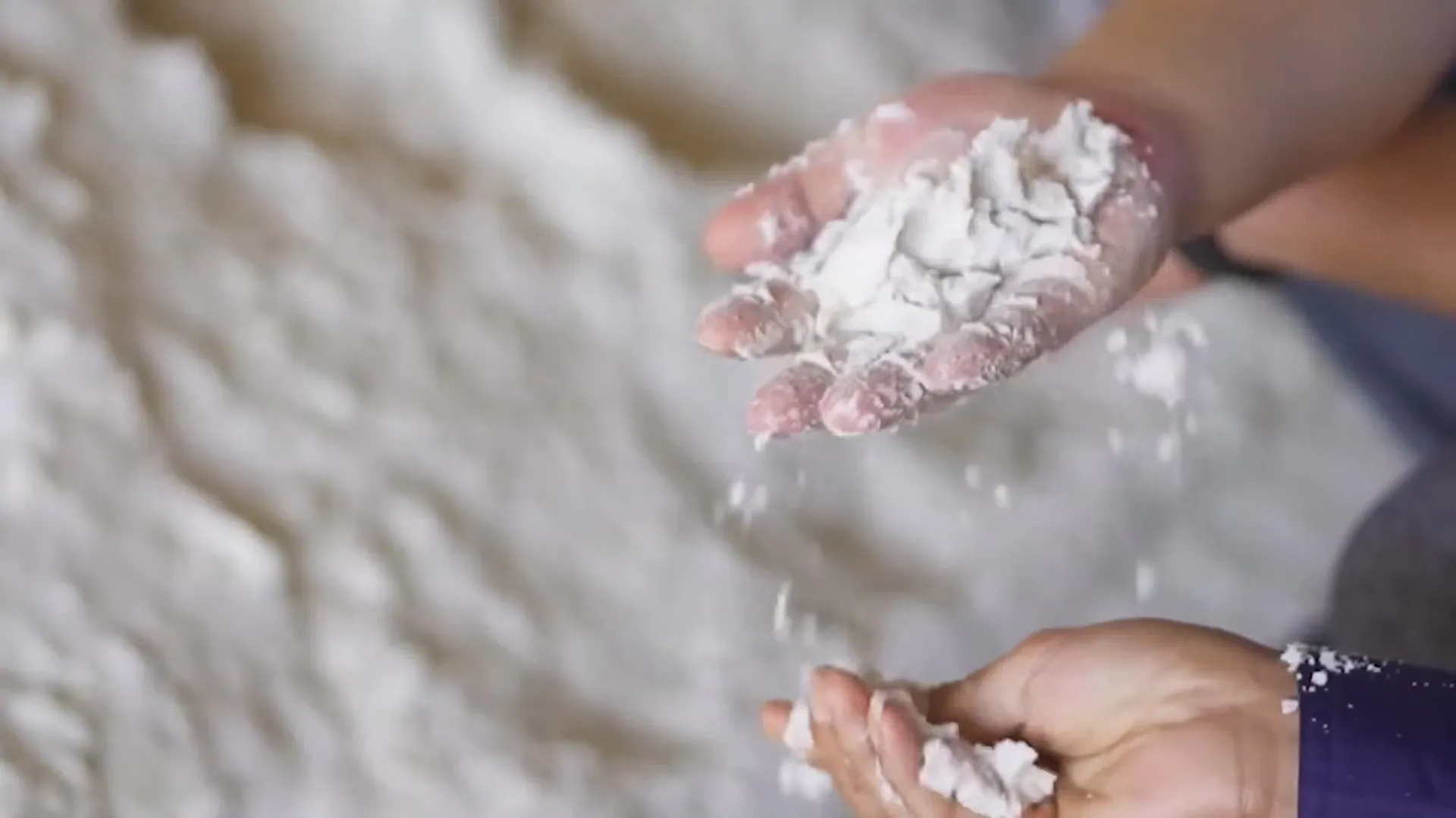 Extra Flint Bottle material