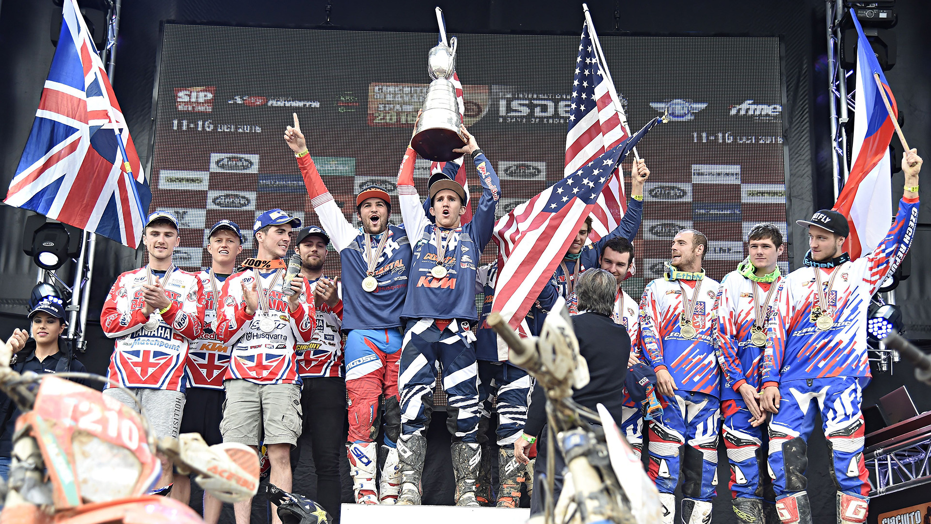 Podium - World Trophy FIM ISDE 2016 Navarra © Dario Agrati