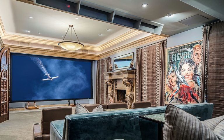 15 Celebrities With The Most Expensive Houses_12 15 celebrities with the most expensive houses 15 Celebrities With The Most Expensive Houses 15 Celebrities With The Most Expensive Houses 9 768x480