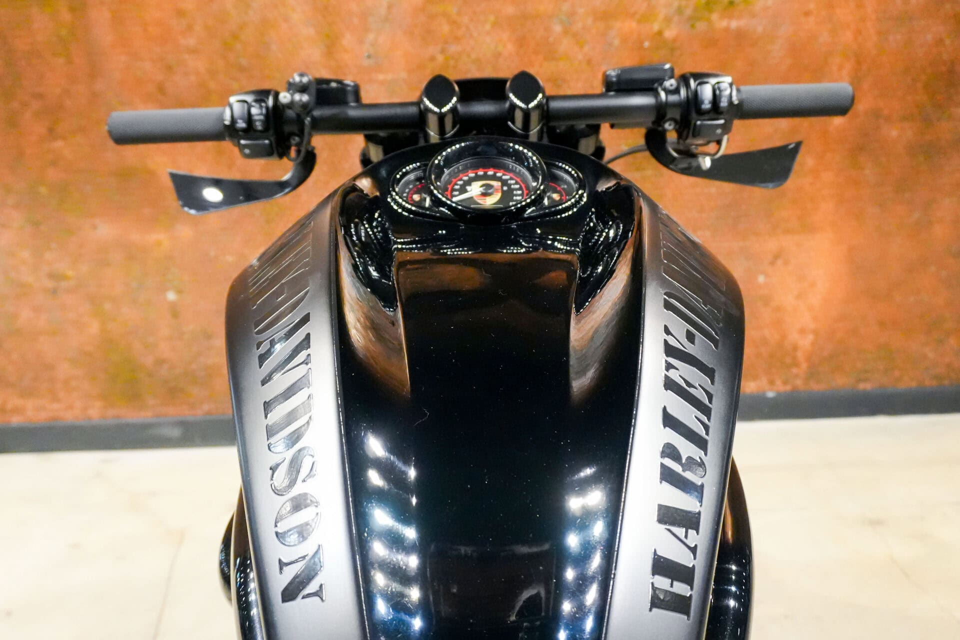 2014 HARLEY DAVIDSON V ROAD PORSCHE CUSTOM