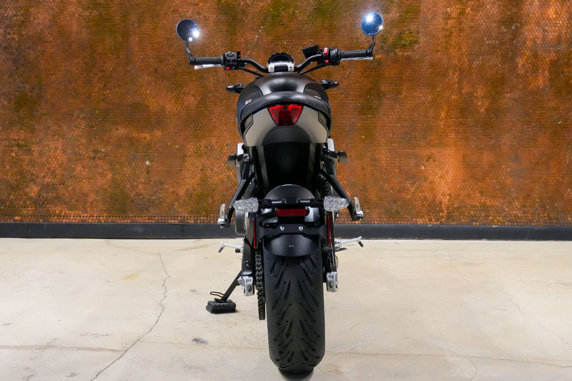 2022 TRIUMPH TRIDENT 660