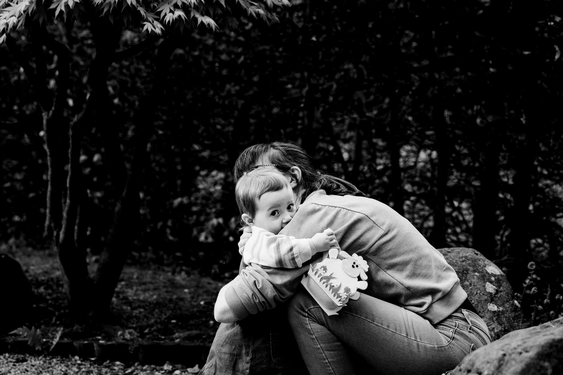 Mini Family Photoshoot session at Walkden Gardens in Sale with The Beemish Family by ER Photography - Family portrait photographers manchester
