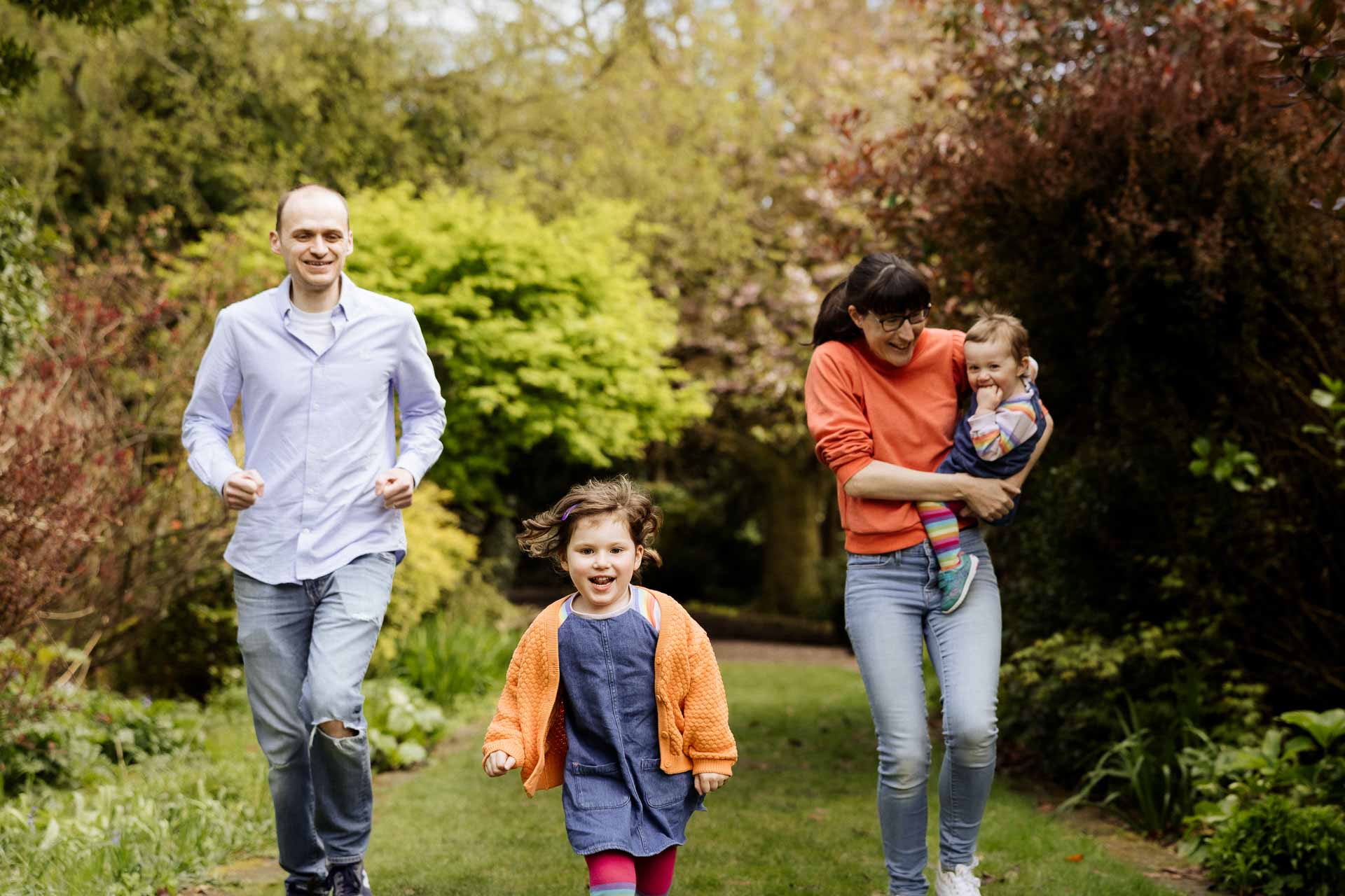 Mini Family Photoshoot session at Walkden Gardens in Sale with The Beemish Family by ER Photography - Family portrait photographers manchester
