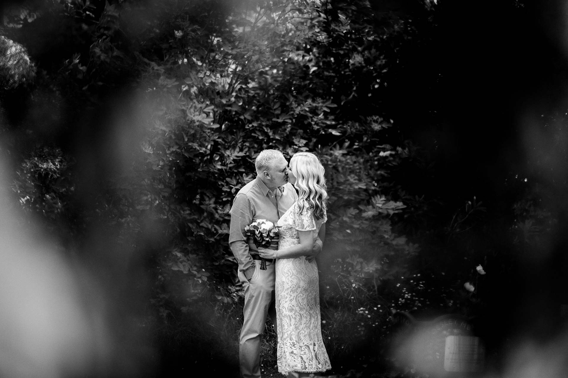 roe green worsley family photographer for mini family photoshoot sessions