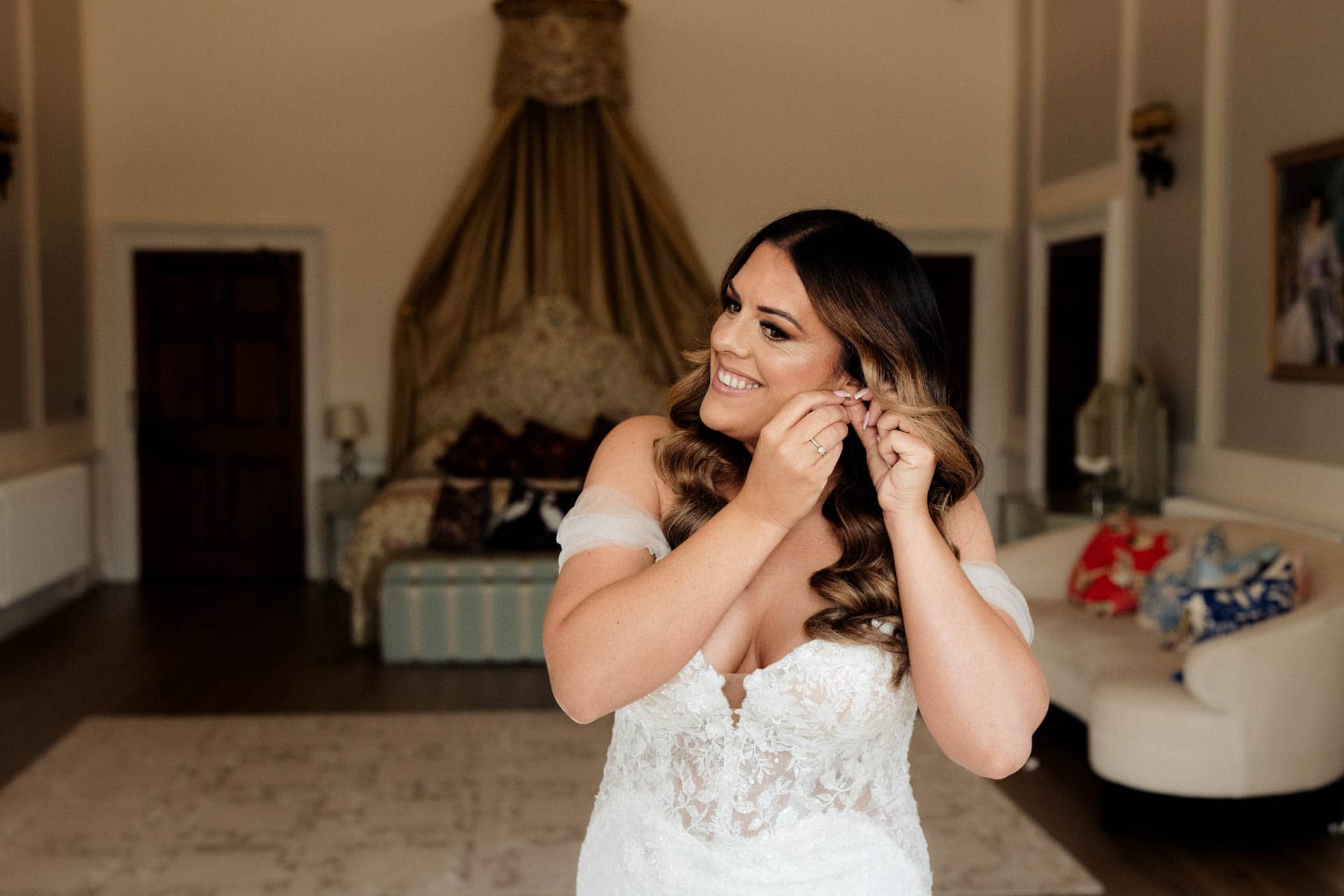 Old Palace Chester wedding photographer the wedding of Cath & Josh in the summer of spring of 2024