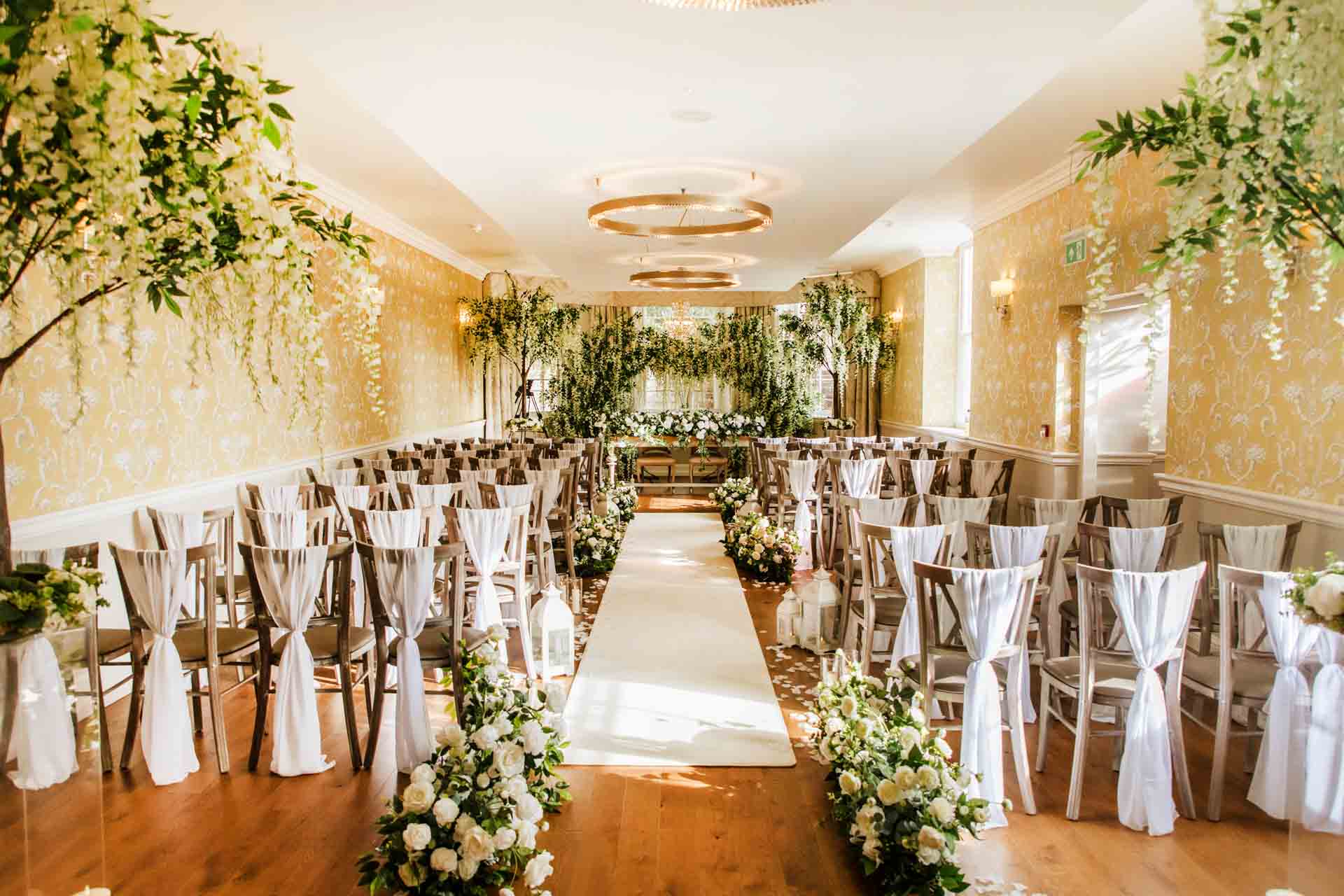 Old Palace Chester wedding photographer the wedding of Cath & Josh in the summer of spring of 2024