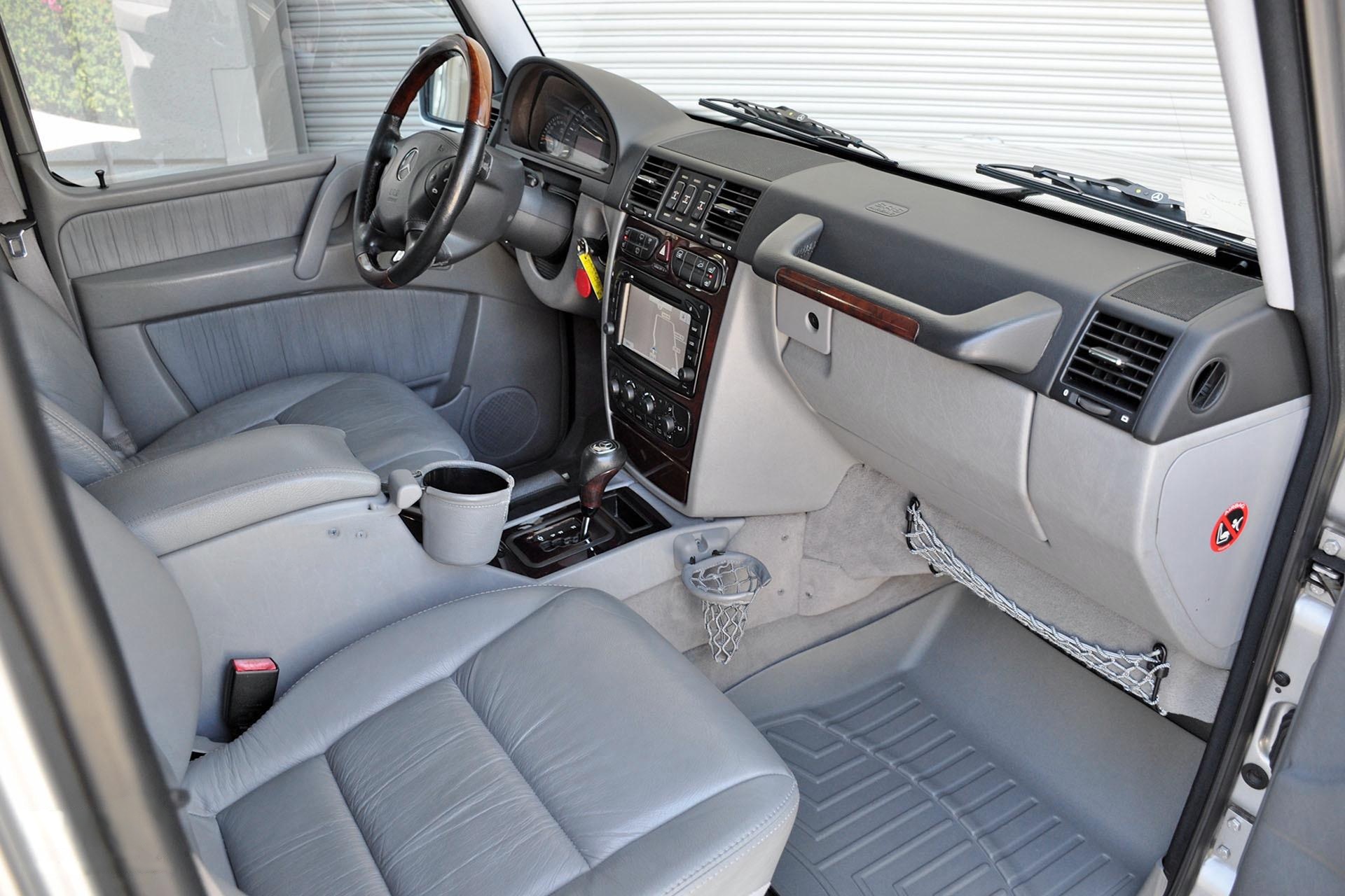 2005 G Wagon Interior