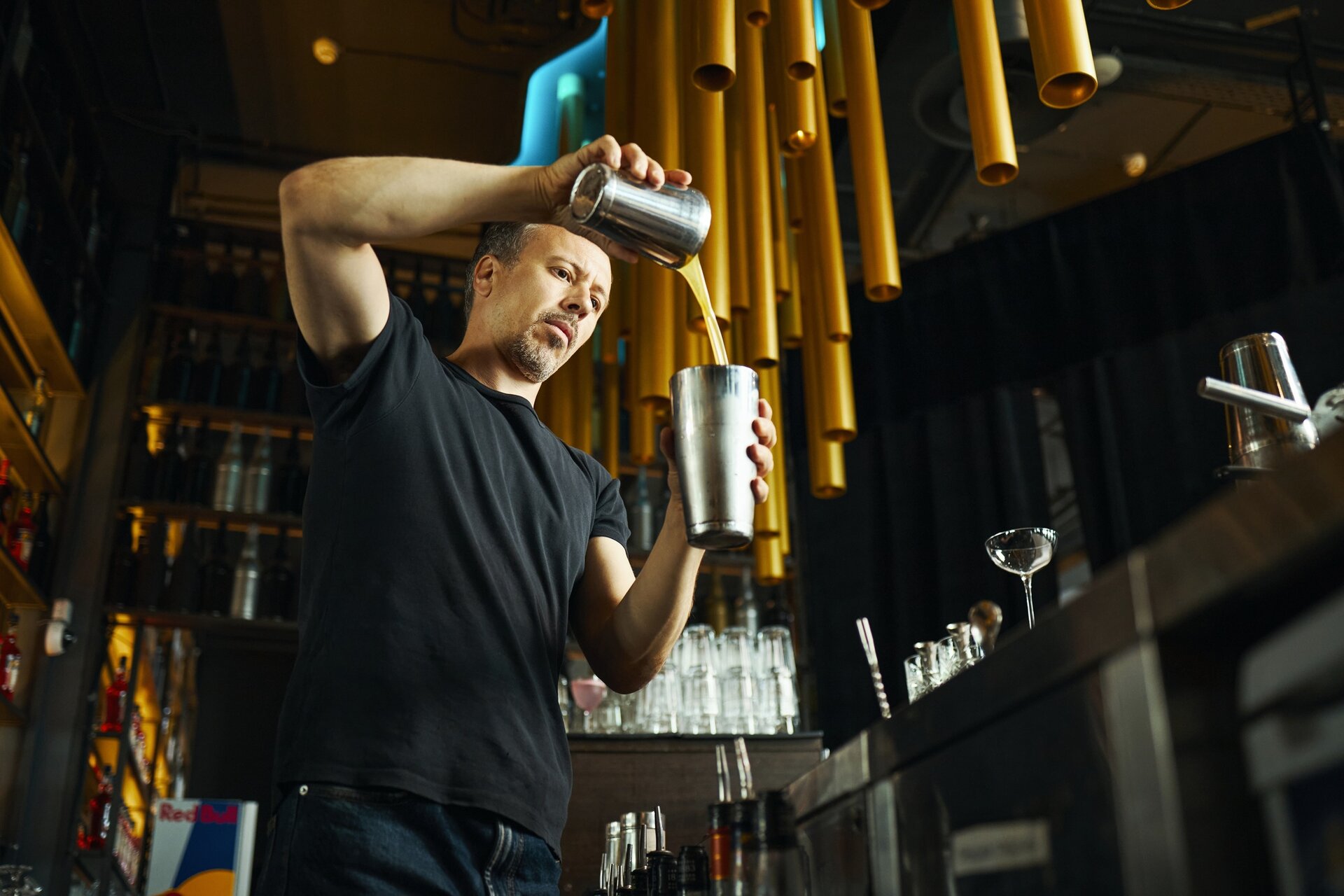 house pour for bars and restaurants