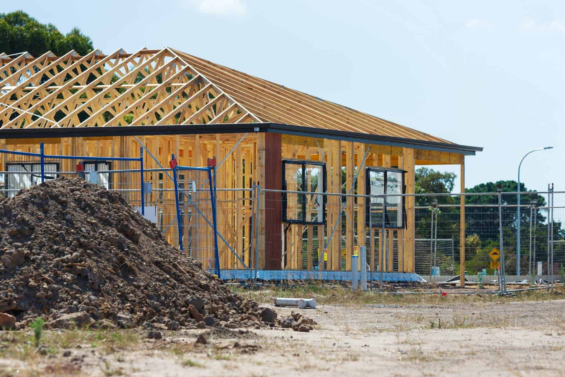 4 Essential Tips to Build Your First Home from Scratch