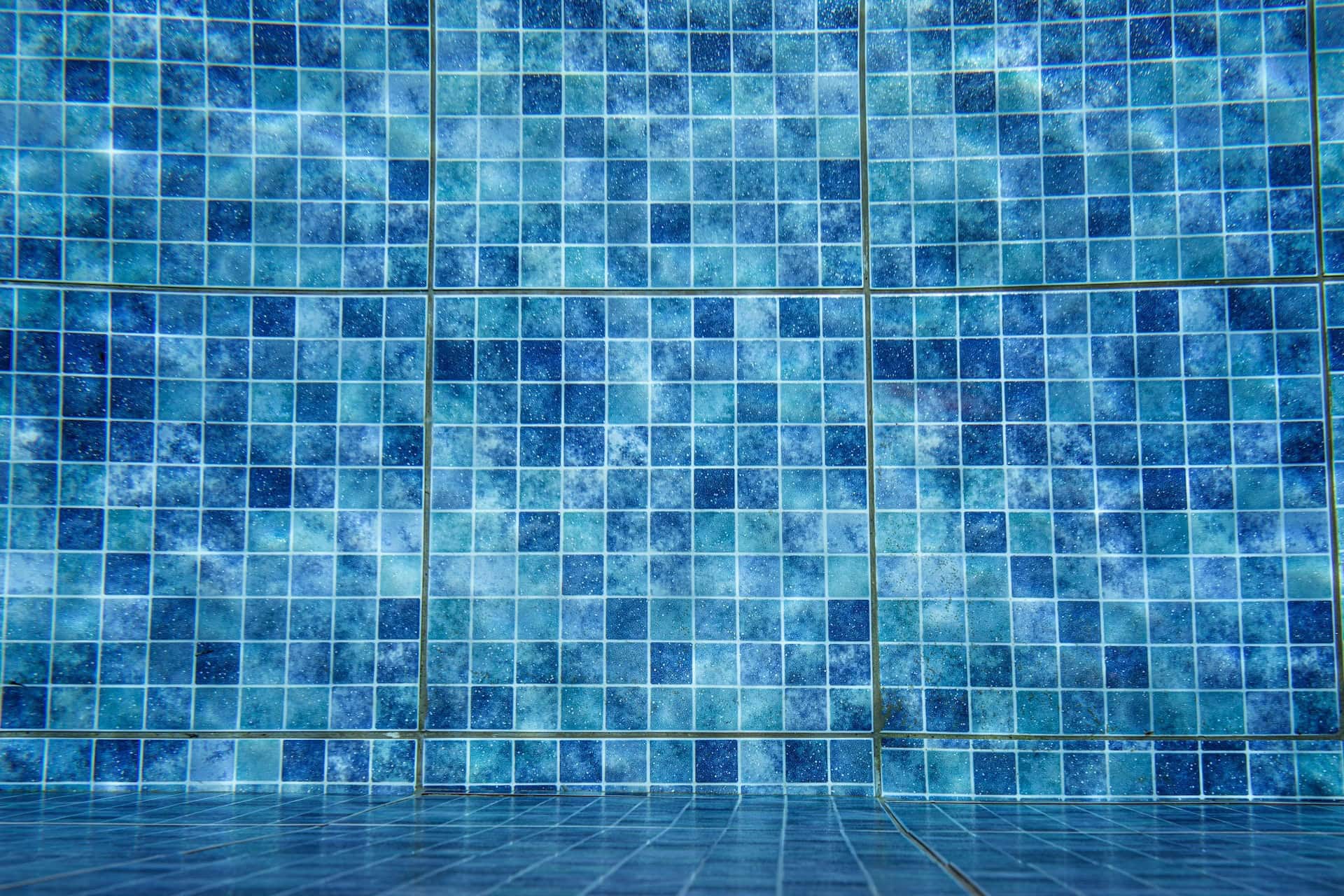 Cleaning Swimming Pool Tiles