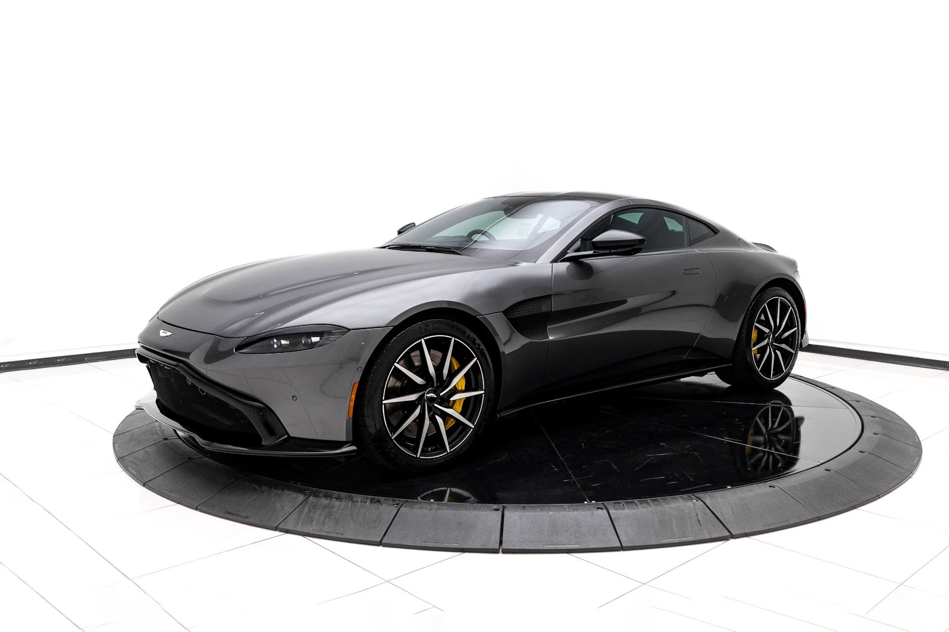 rent aston martin for a day