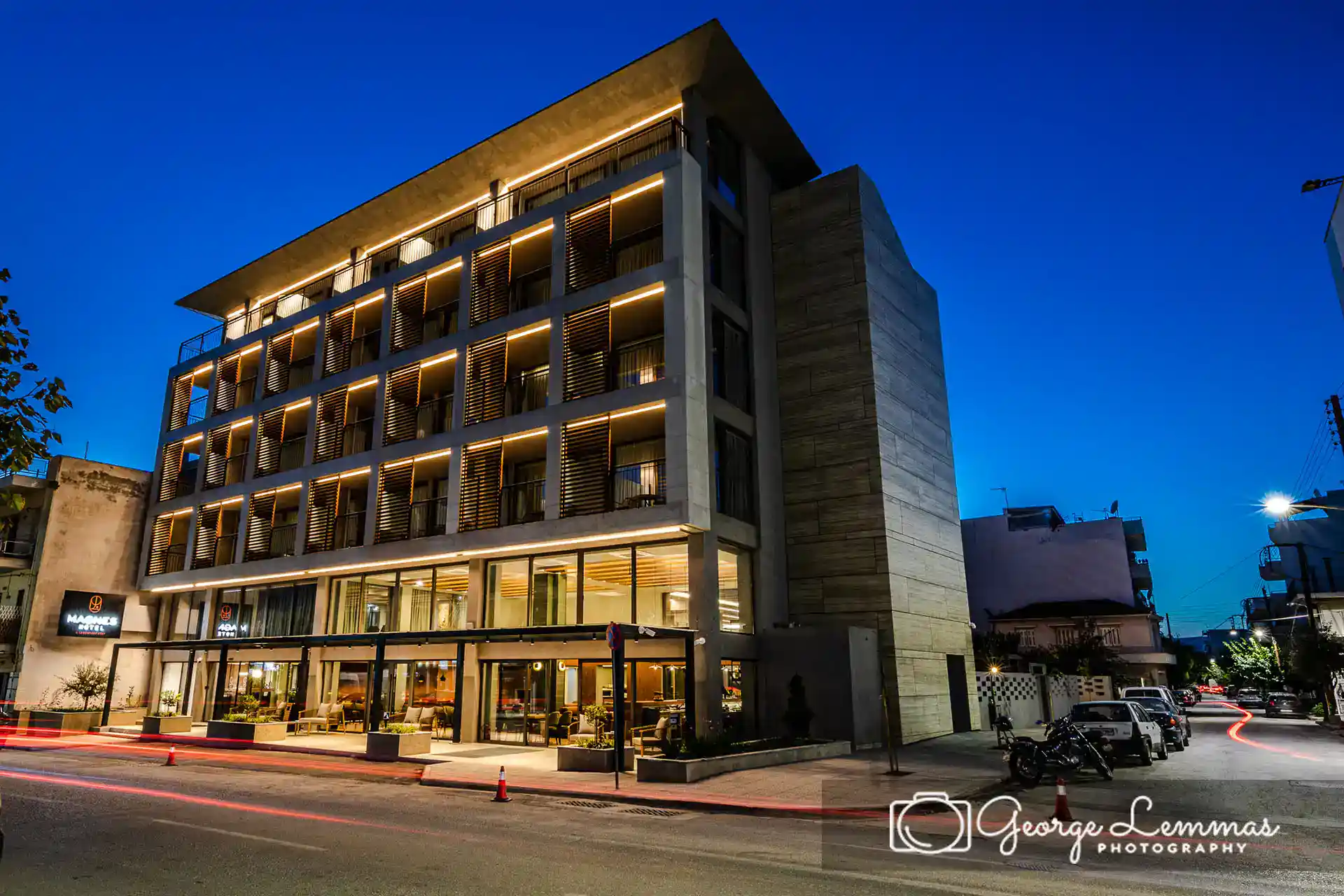 Photography | Luxury Hotel Athens Επαγγελματική εξωτερική φωτογράφιση ξενοδοχείου με αρχιτεκτονικό φωτισμό – Studio Imagination.