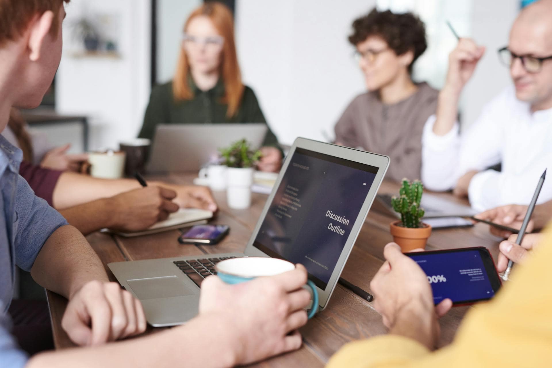 Clock Fly Strategie voor Webshops: Tijdgestuurde Conversie voor Refurbished Producten Tijdgestuurde promotie refurbished producten