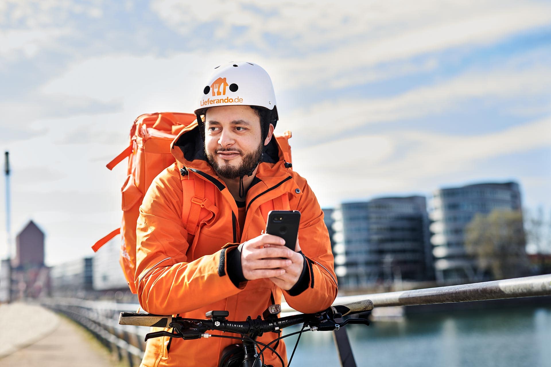 mielek fotograf dortmund Fotograf,Blog mielek werbefotograf corporate photography lieferando duisburg 0002 1 30 Werbefotografie eines Lieferando Fahrers bei seiner Arbeit in Duisburg. EIn perfektes Beispiel für ein gelungenes Employer Branding