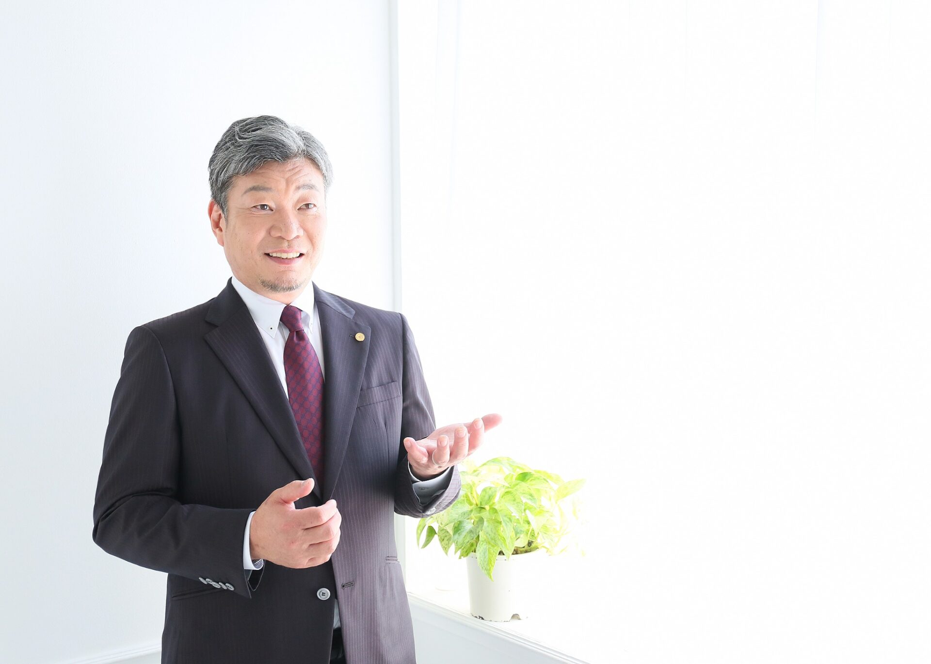 代表行政書士 村上 学