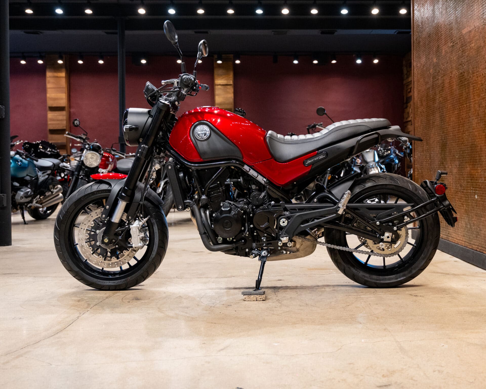 2021 BENELLI LEONCINO 500