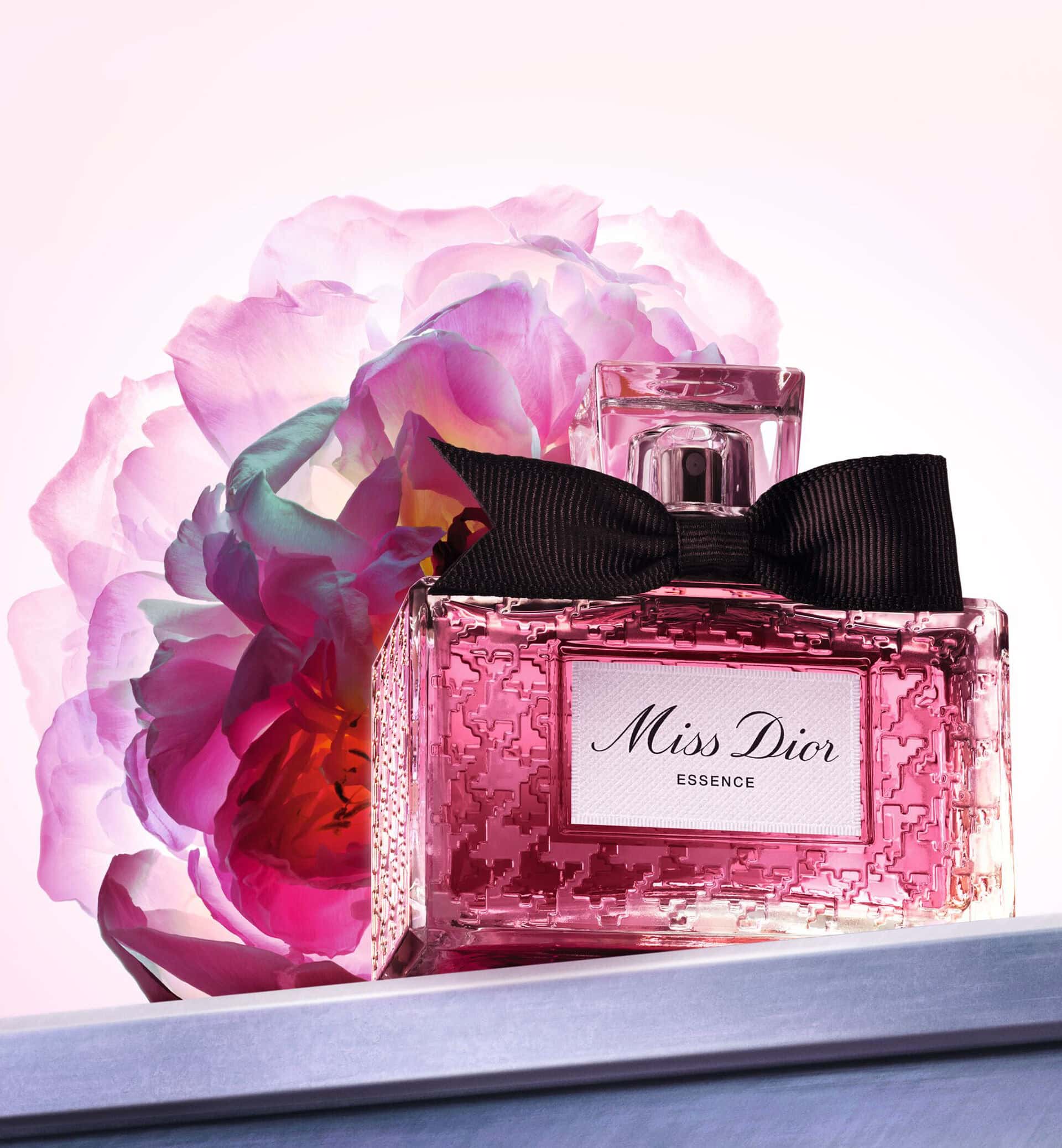 Discover Miss Dior Essence de Parfum 2025 - a rich Chypre Floral Gourmand fragrance imagined by Francis Kurkdjian.