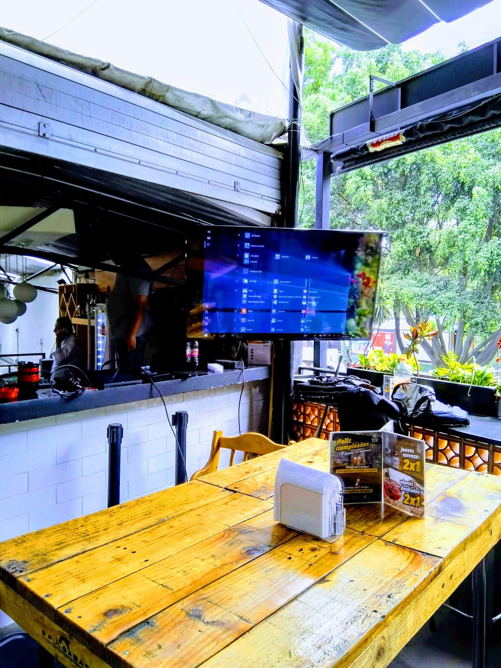 Soportes para pantalla TotalVision: Tu instalación en las mejores manos Servicio de instalación de televisores en la CDMX 2025 venta e instalación de soporte de televisión móvil