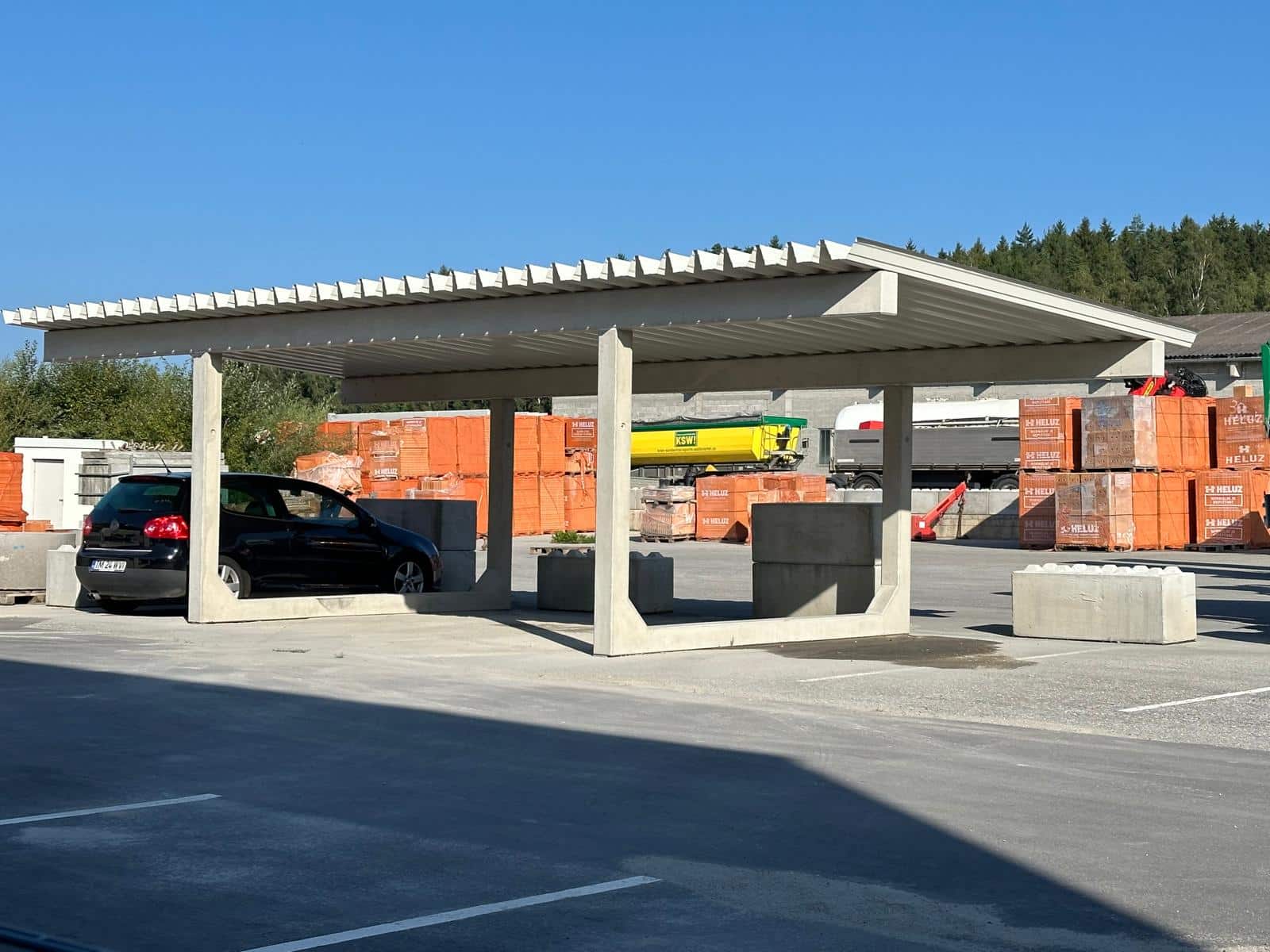 Winkler Carport