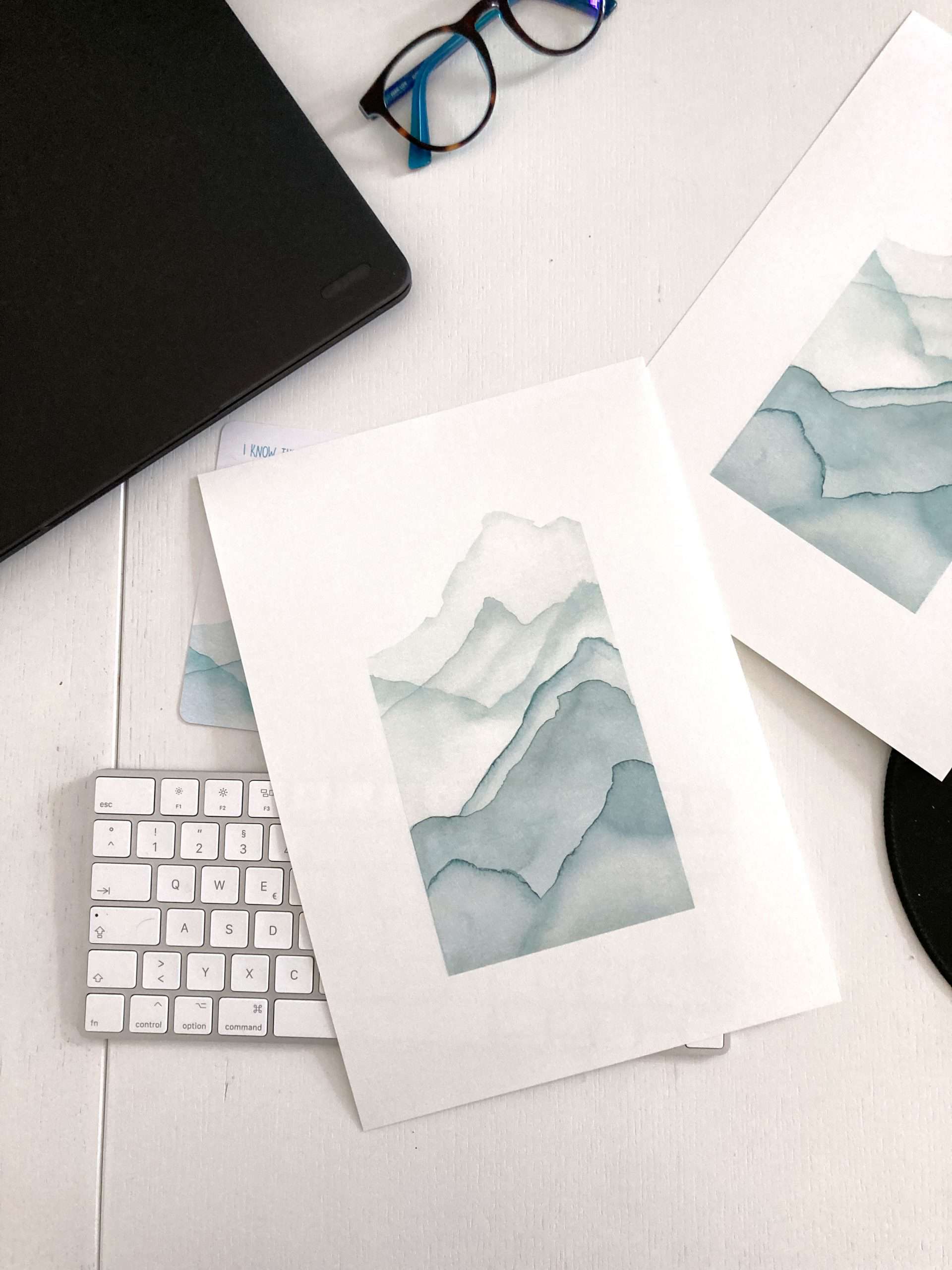 aquarelle blue mountains