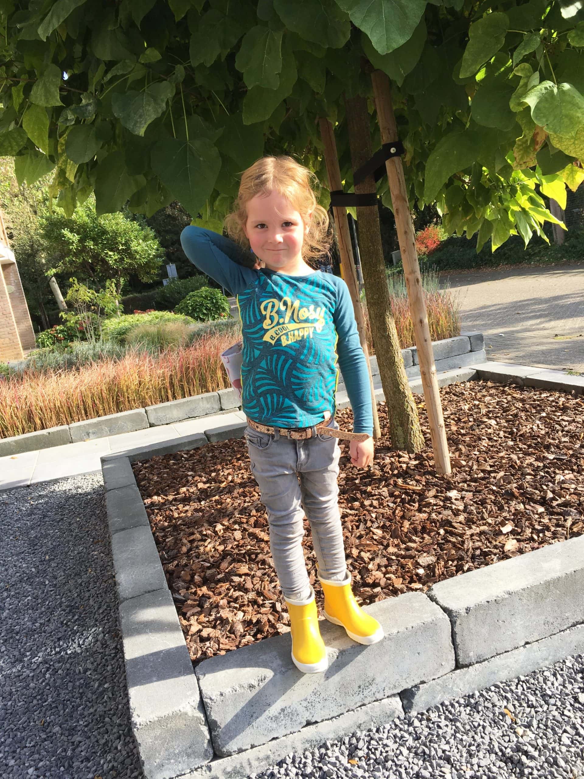 Schattigebabykleertjes