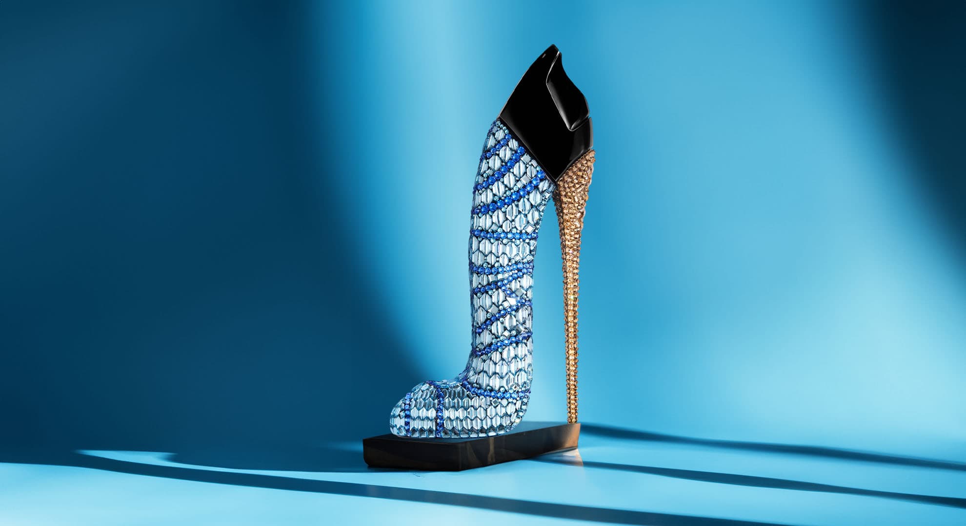 carolina herrera good girl superluxe swarovski collector’s edition
