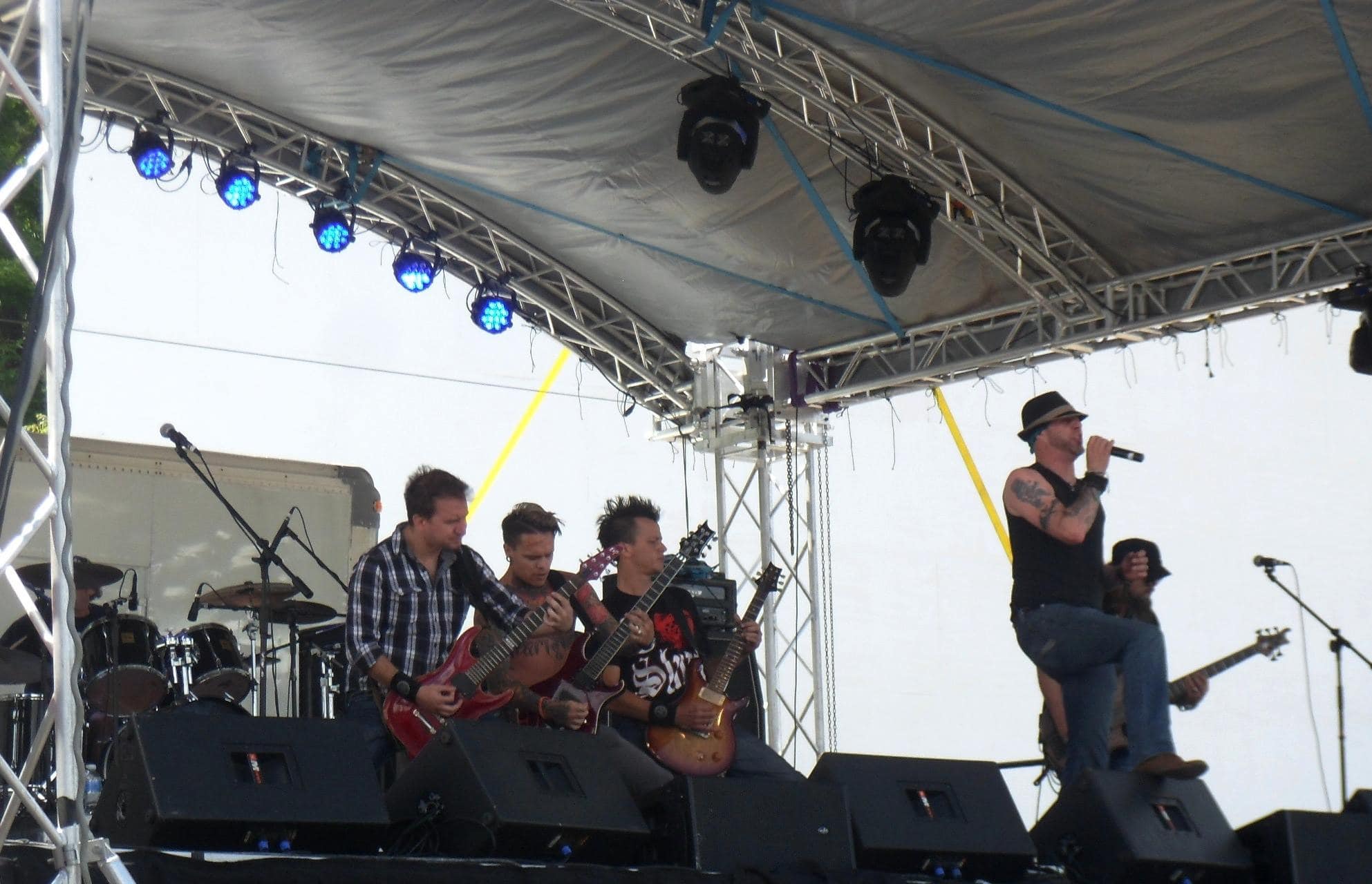Pulse performing at Laconia Fest June 2016. James Brennaman, Steven Tyler Carrell, Jiggy Judy, Sean Yeaney
