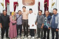 Bupati Indramayu Berikan Apresiasi Kepada Solihin Atas Pemulangan Korban TPPO yang Terjebak di Konplik Thailand dan Myanmar 