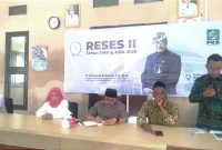 H.Muhamad Sidkon Djampi S.H.M.M Anggota DPRD Jawa Barat Fraksi PKB Dapil Jabar XII Kab.Indramayu gelar sidang II tahun 2024 - 2025.