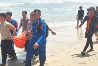 Korban Tenggelam di Pantai Sayang Heulang Pameungpeuk Garut Ditemukan Nelayan