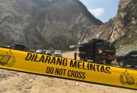 Pemprov Jabar Keluarkan Sanksi Pencabutan Izin Tambang Gunung Kuda Cirebon, Polisi Police Line TKP