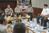 Kapolda Jabar Silaturahmi dengan Forkopimda Kota Cirebon, Tokoh Agama, dan Tokoh Masyarakat